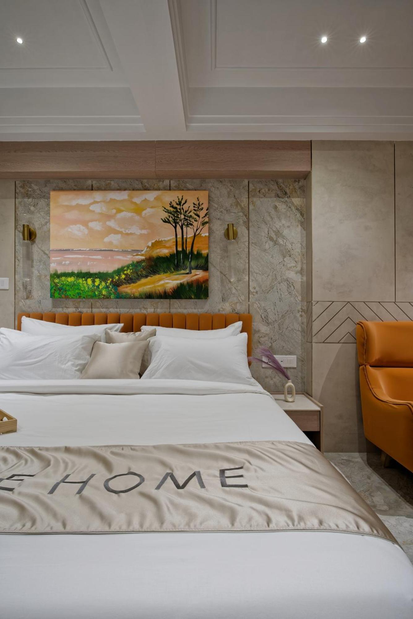 Hotel Golden Plaza Ahmedabad Esterno foto